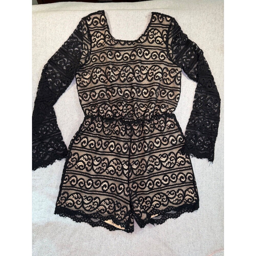 STOREE Romper Women's L Black Lace Long Sleeves Shorts Cocktail